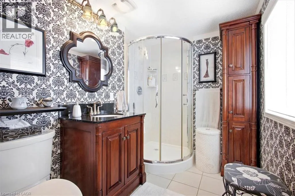 3 WALNUT WAY PVT