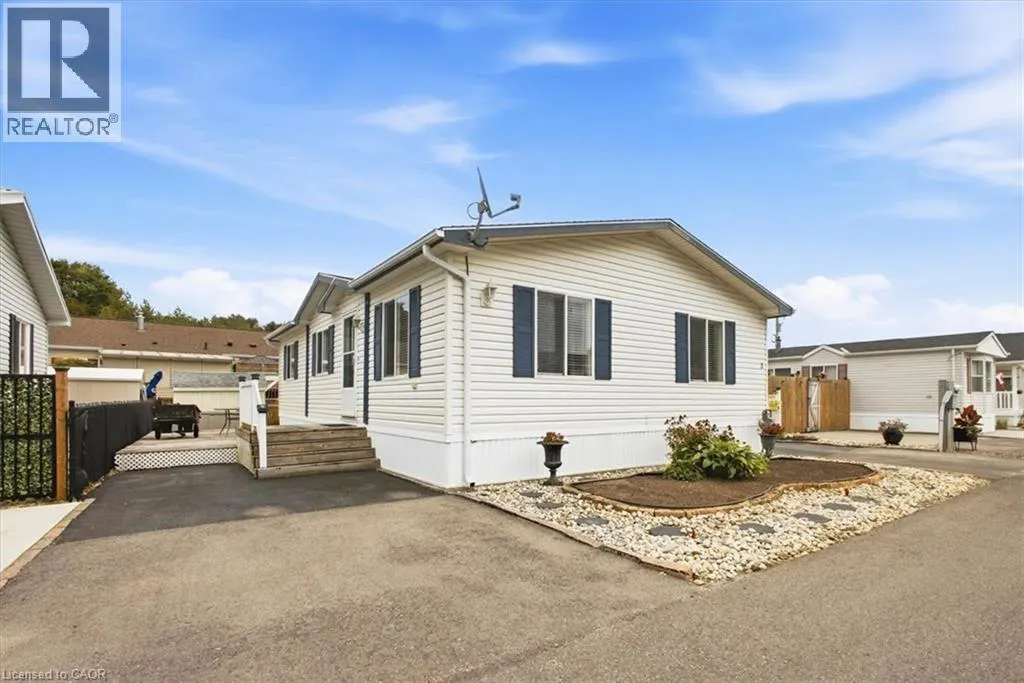 3 WALNUT WAY PVT