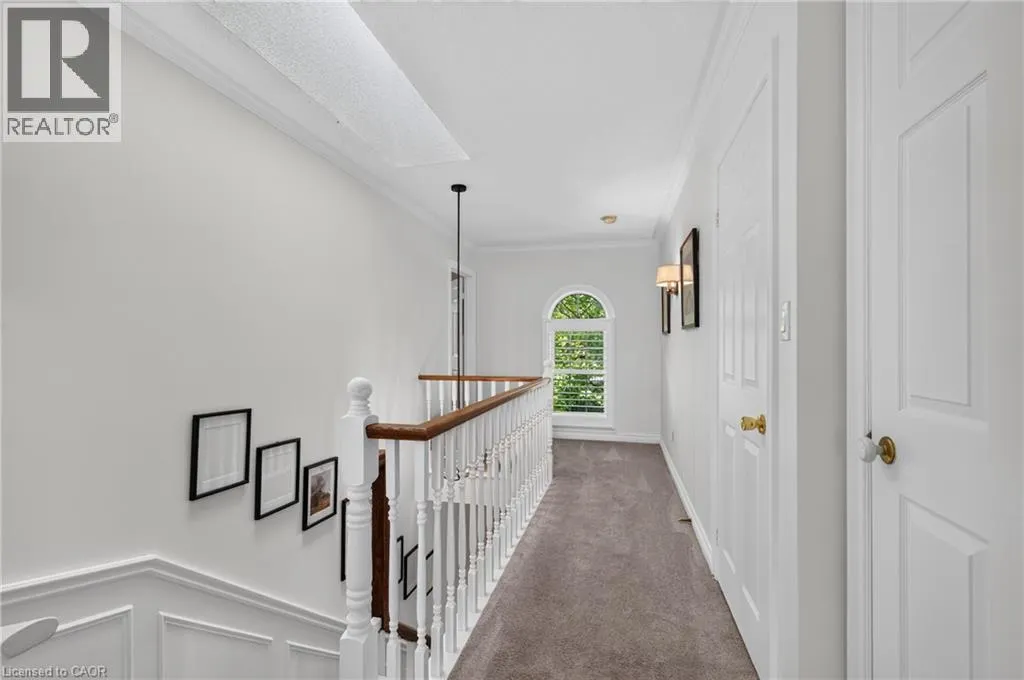 112 FAIRWOOD Place W