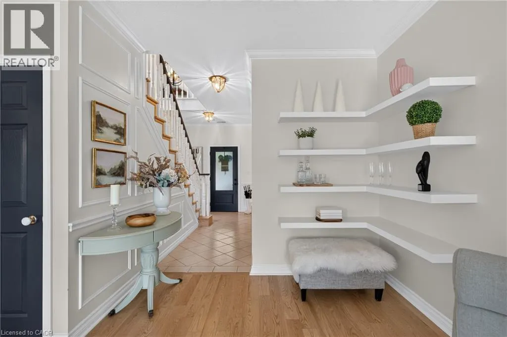112 FAIRWOOD Place W
