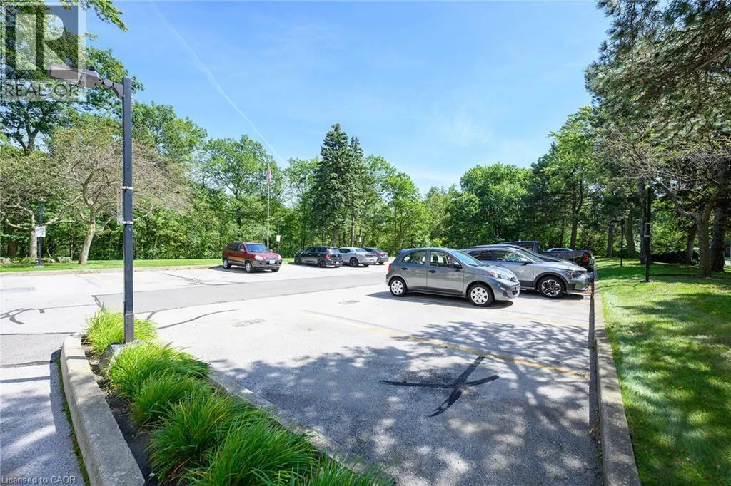 1359 WHITE OAKS Boulevard Unit# 205 #205