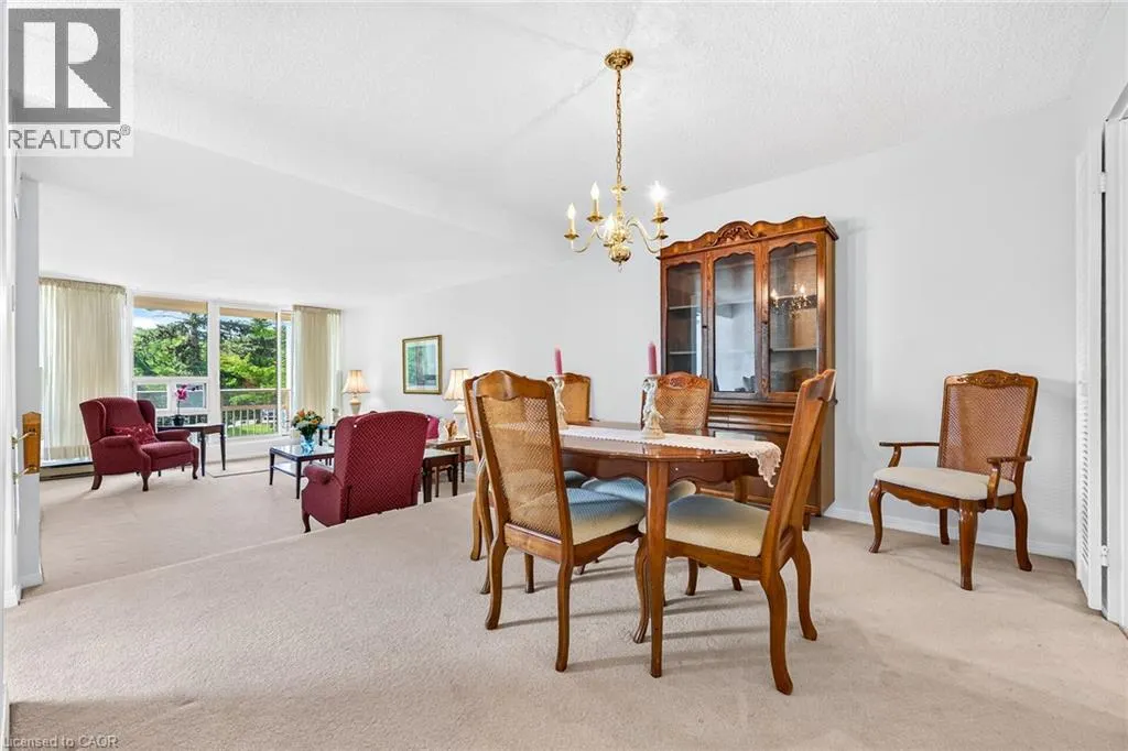 1359 WHITE OAKS Boulevard Unit# 205 #205
