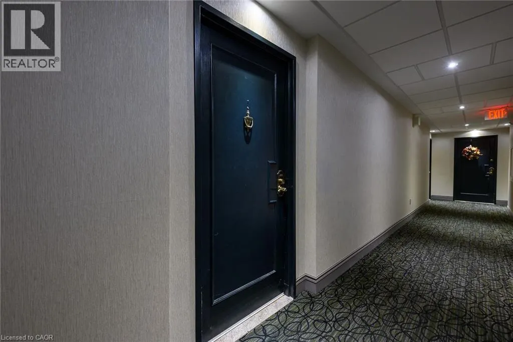 1359 WHITE OAKS Boulevard Unit# 205 #205