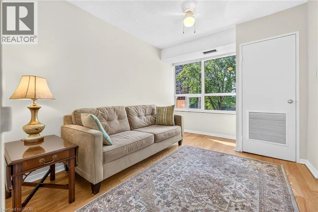 1359 WHITE OAKS Boulevard Unit# 205 #205