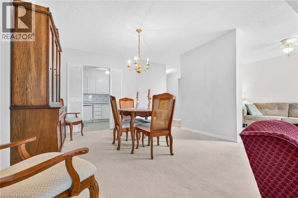 1359 WHITE OAKS Boulevard Unit# 205 #205