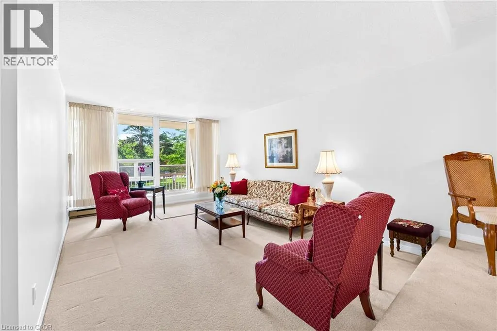 1359 WHITE OAKS Boulevard Unit# 205 #205