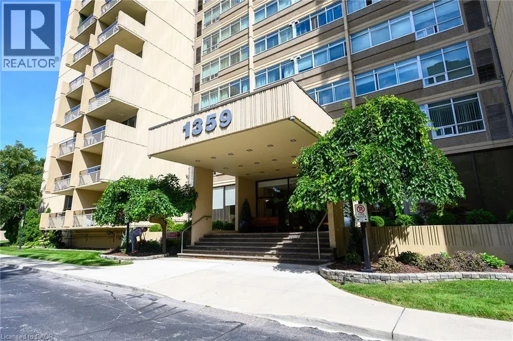 1359 WHITE OAKS Boulevard Unit# 205 #205