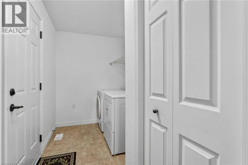 3973 SUNSET Lane