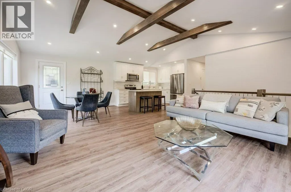 6542 ELLIS Road