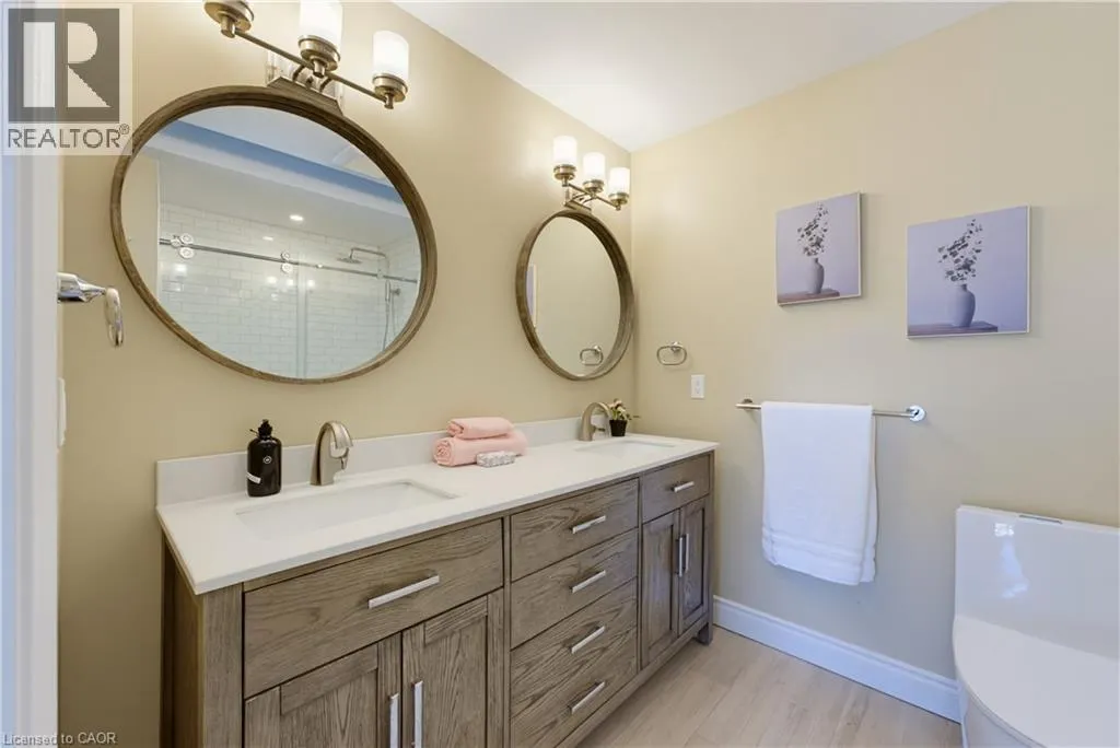 225 BENJAMIN Road Unit# 64 #64