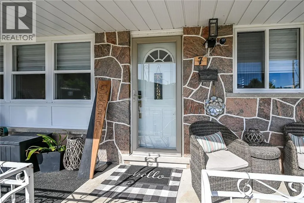 7 GLEN ALLEN Drive