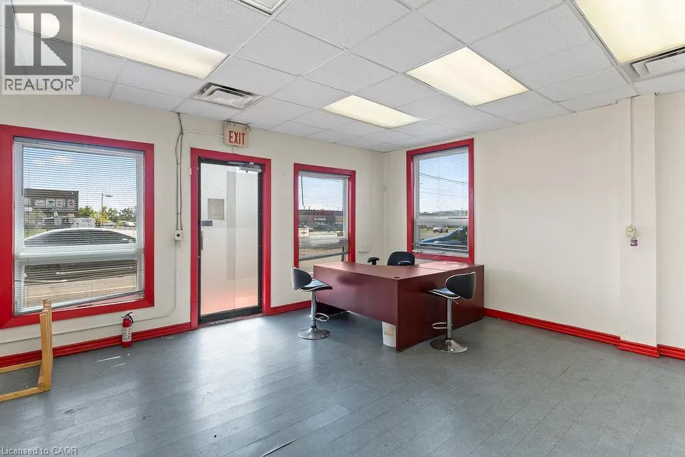 57 STEELES Avenue E