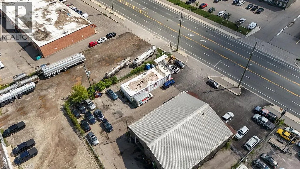 57 STEELES Avenue E