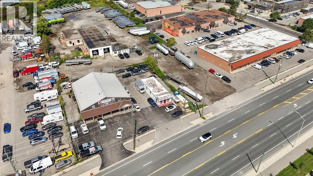 57 STEELES Avenue E