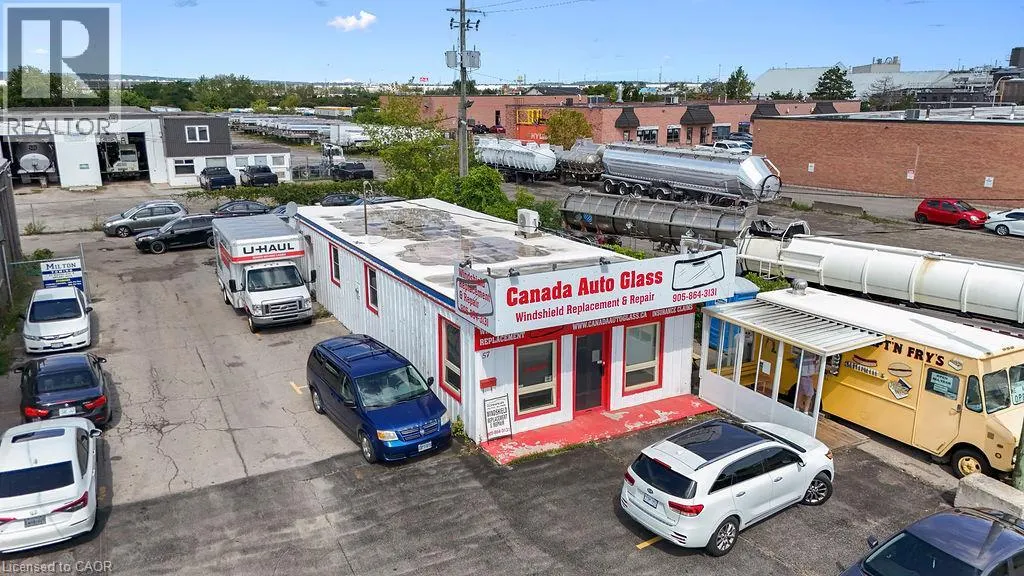 57 STEELES Avenue E