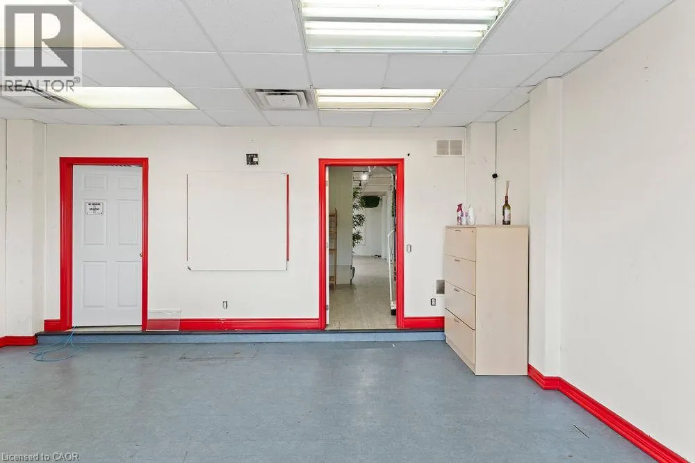 57 STEELES Avenue E
