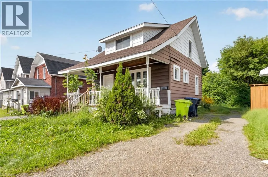 461 JOHN Street