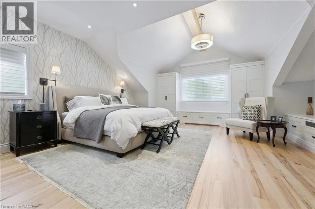 263 PLAINS Road W Unit# 5 #5