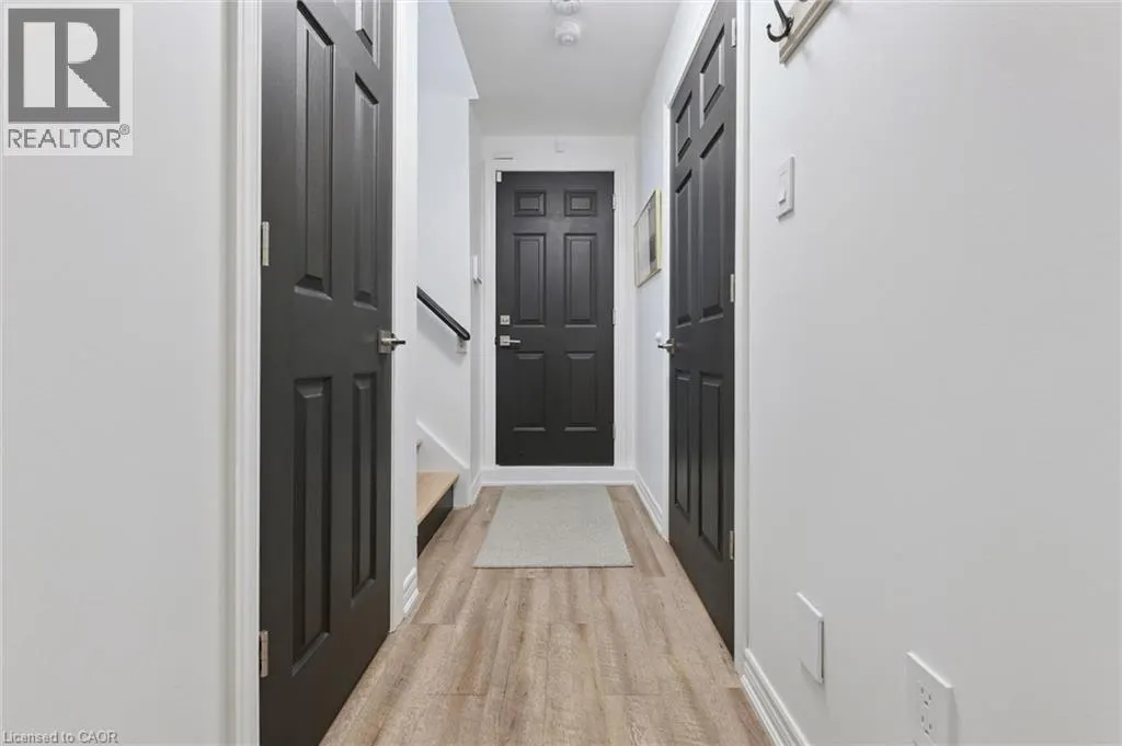 263 PLAINS Road W Unit# 5 #5