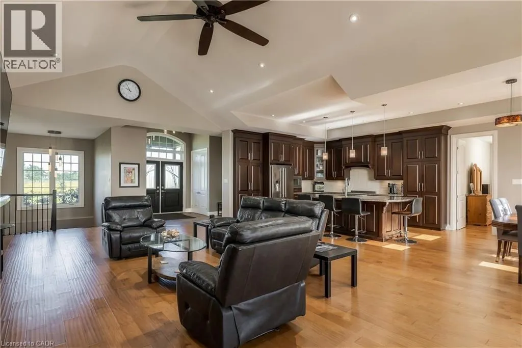 3265 MOUNTAIN Road