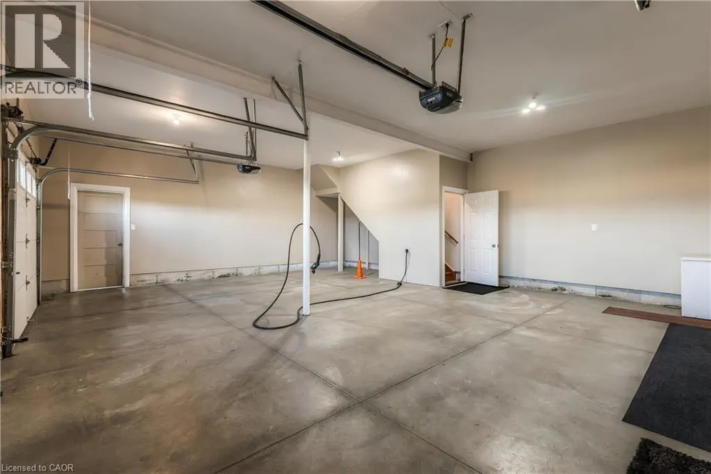 3265 MOUNTAIN Road