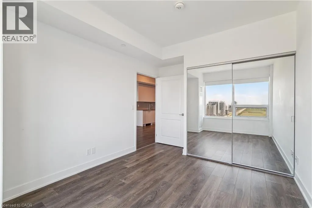 297 OAK WALK Drive Unit# 1605 #1605