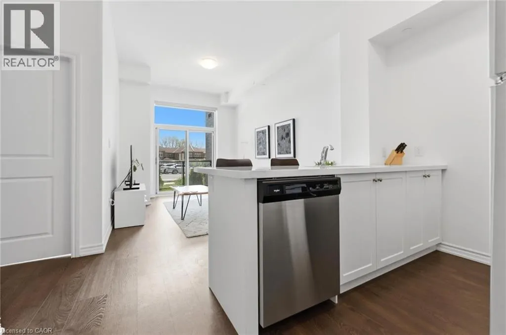 460 DUNDAS Street E Unit# 112 #112