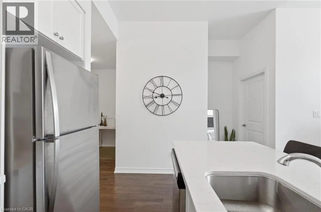 460 DUNDAS Street E Unit# 112 #112