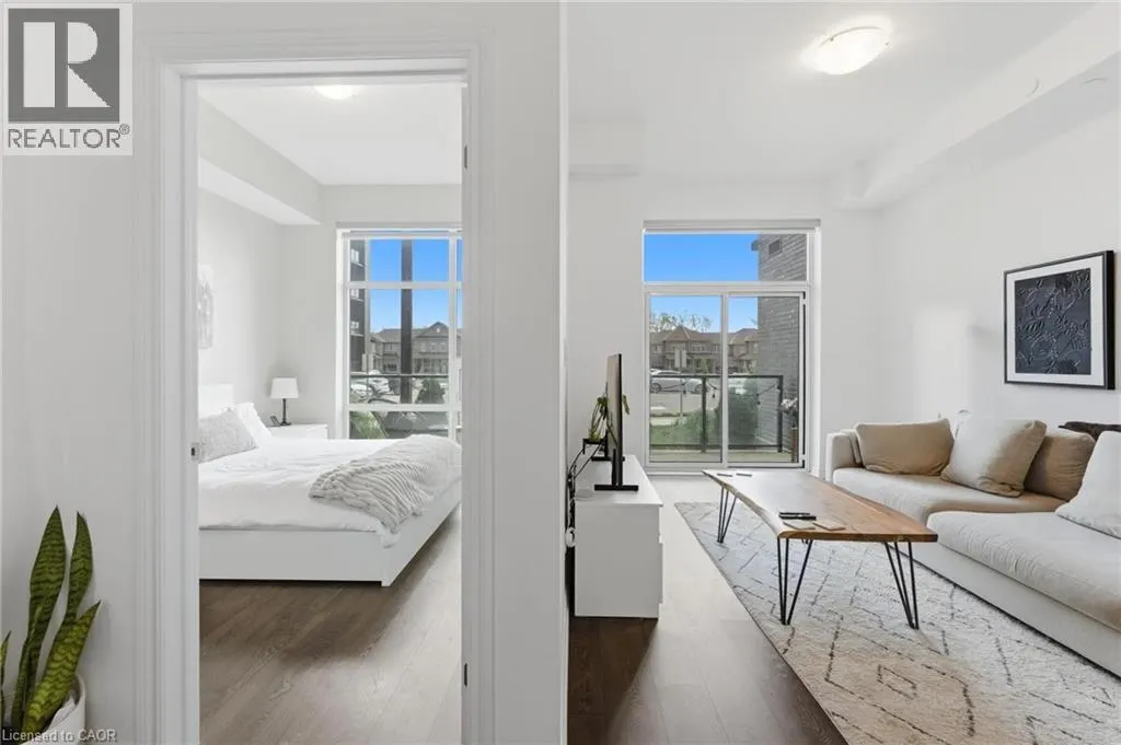 460 DUNDAS Street E Unit# 112 #112
