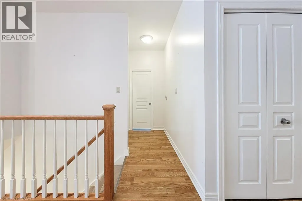 41 VINTNERS Lane