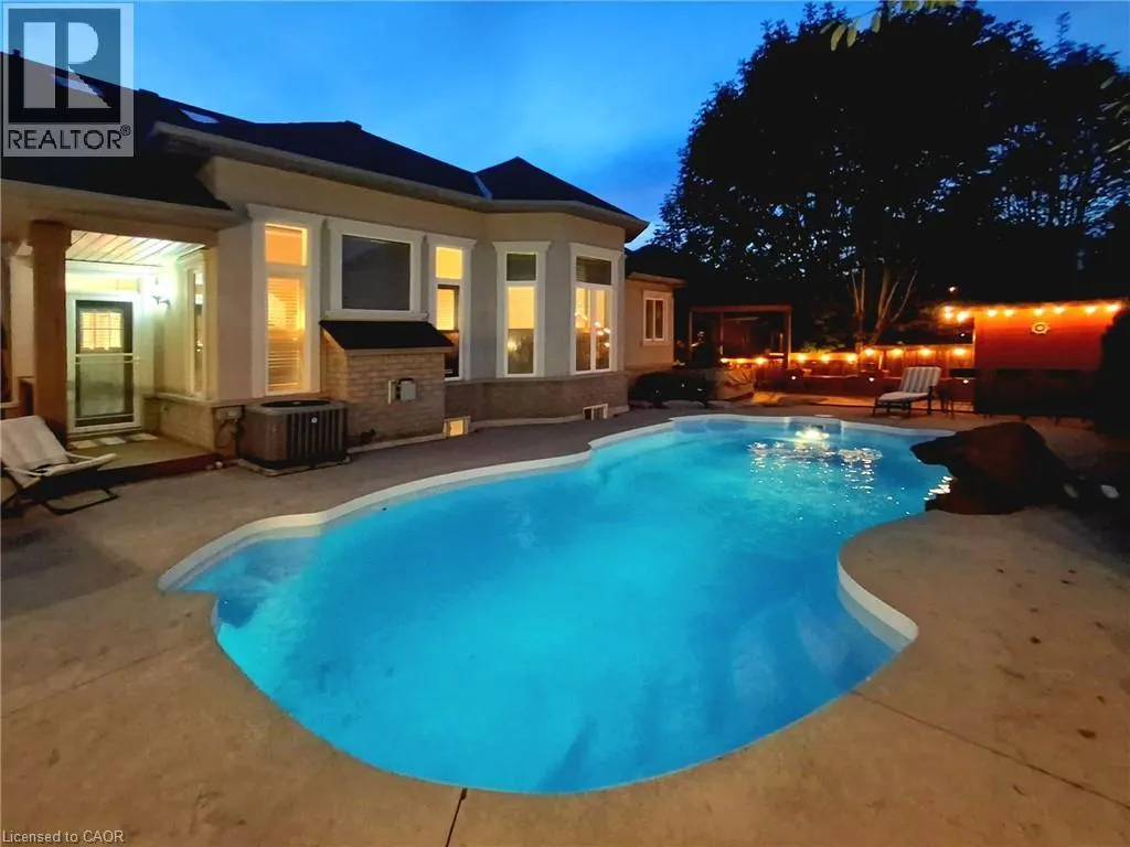151 MOORE Crescent