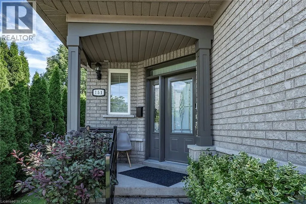 151 MOORE Crescent
