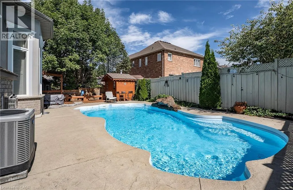 151 MOORE Crescent