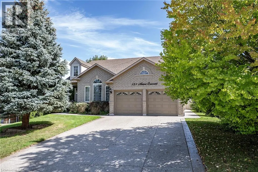 151 MOORE Crescent
