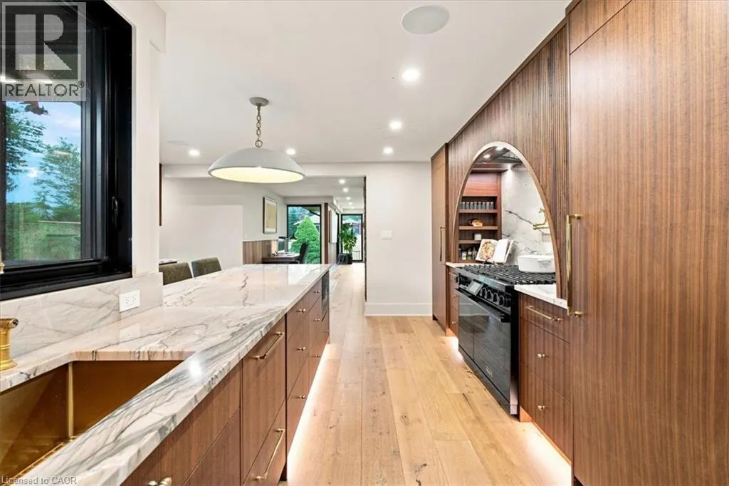 2510 BRITANNIA Road