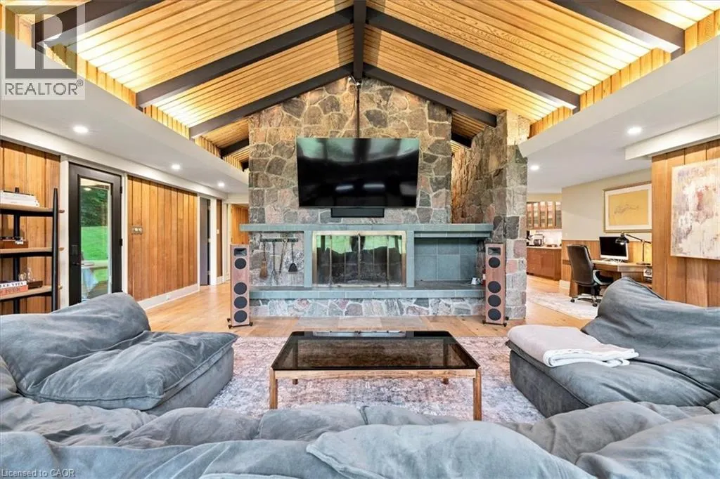 2510 BRITANNIA Road