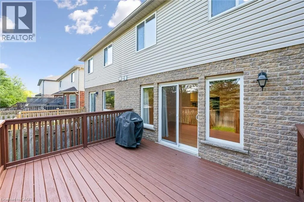 516 DANSBURY Drive
