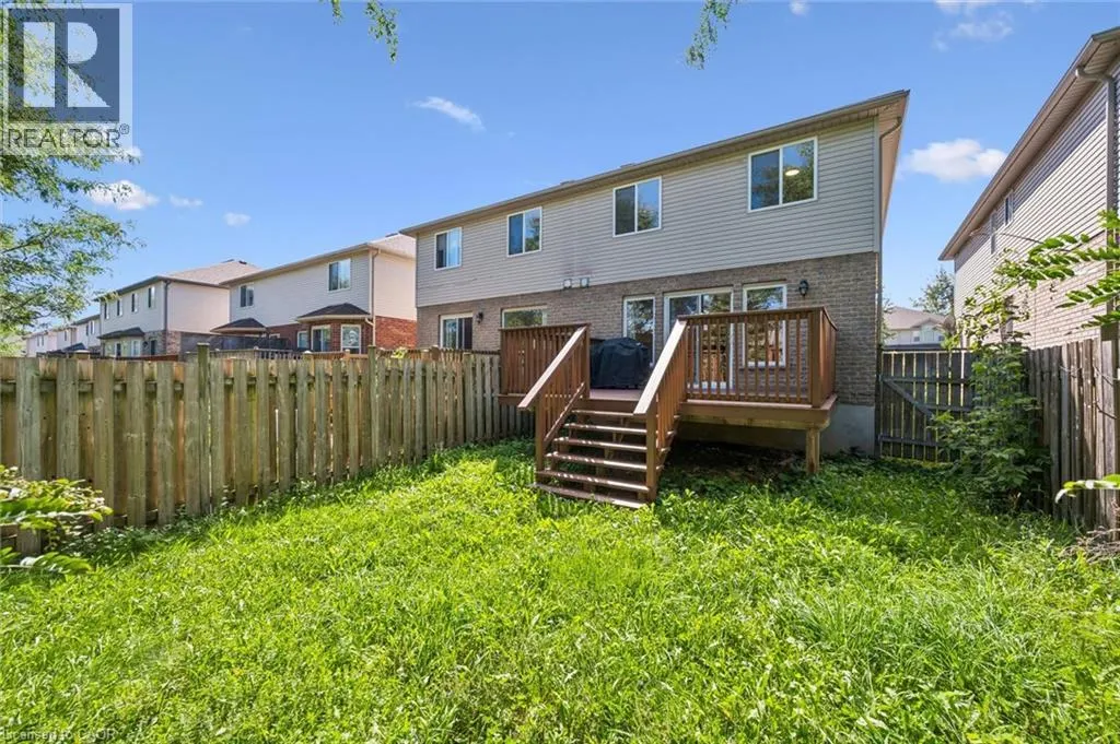 516 DANSBURY Drive