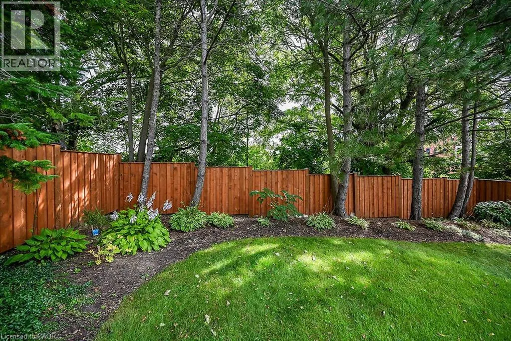 33 BELLEVUE Avenue