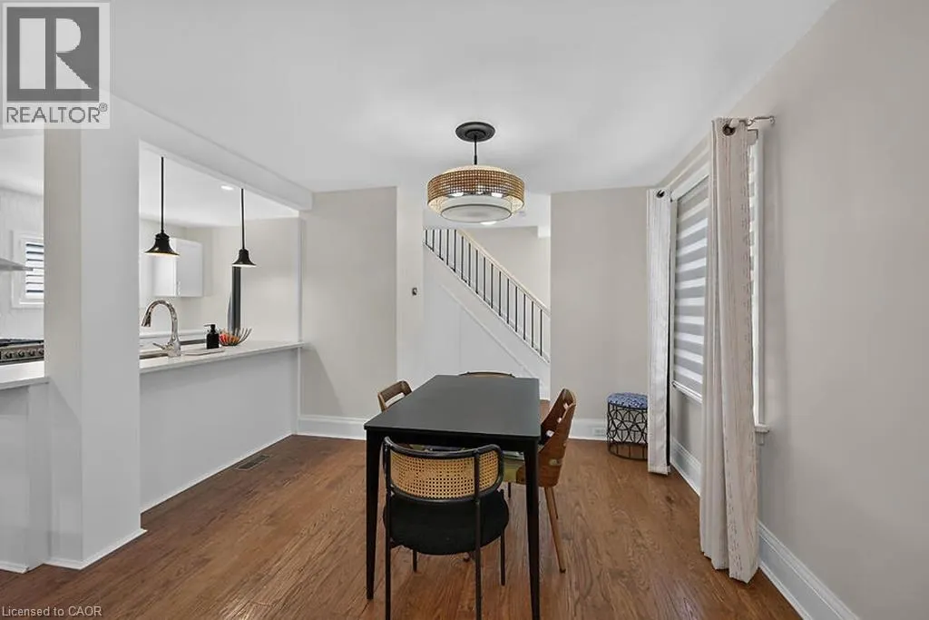 33 BELLEVUE Avenue