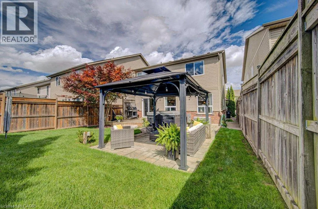 424 SAUVE Crescent