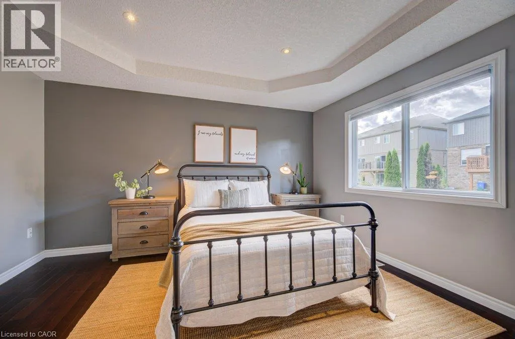 424 SAUVE Crescent