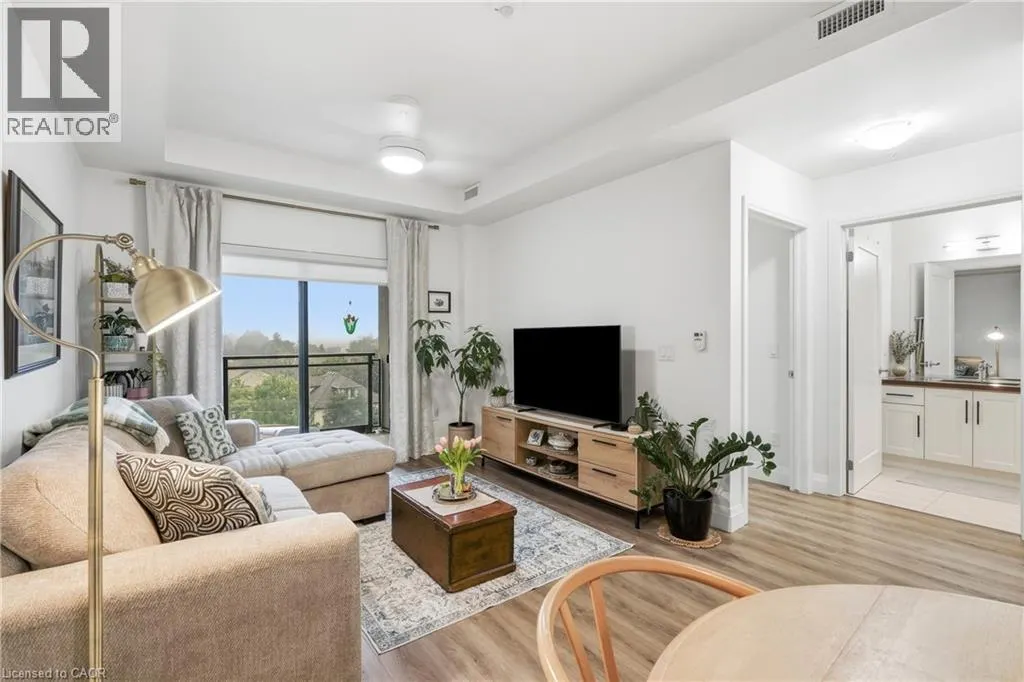 30 HAMILTON Street S Unit# 501 #501