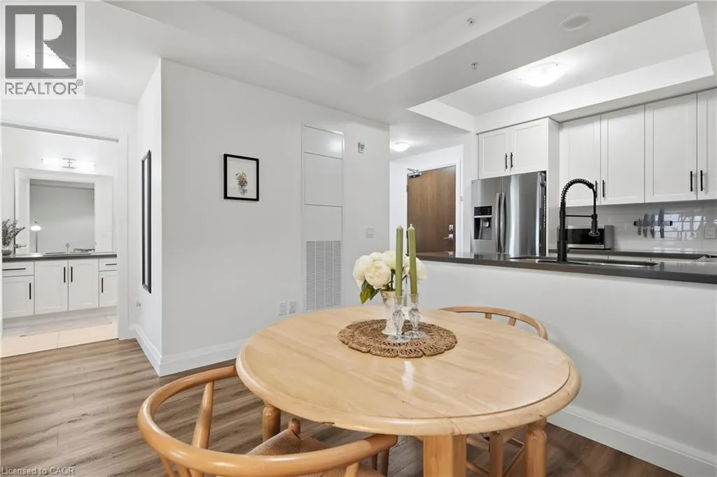 30 HAMILTON Street S Unit# 501 #501