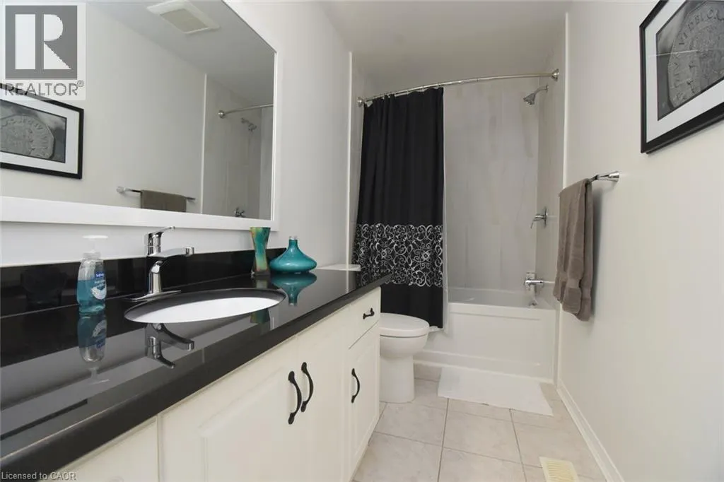800 PARAMOUNT Drive Unit# 56 #56