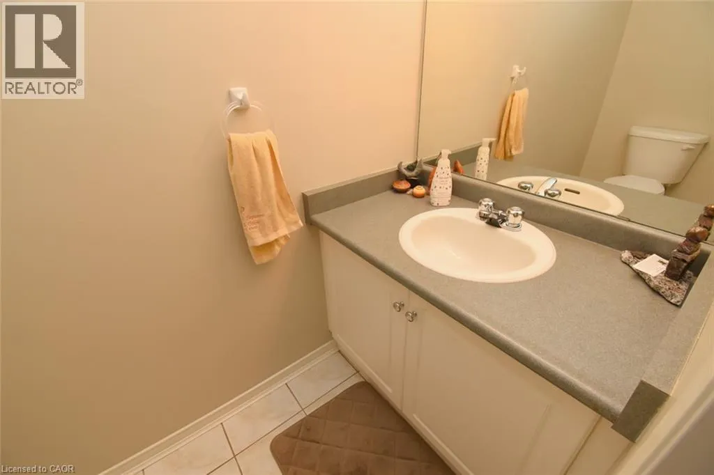 800 PARAMOUNT Drive Unit# 56 #56