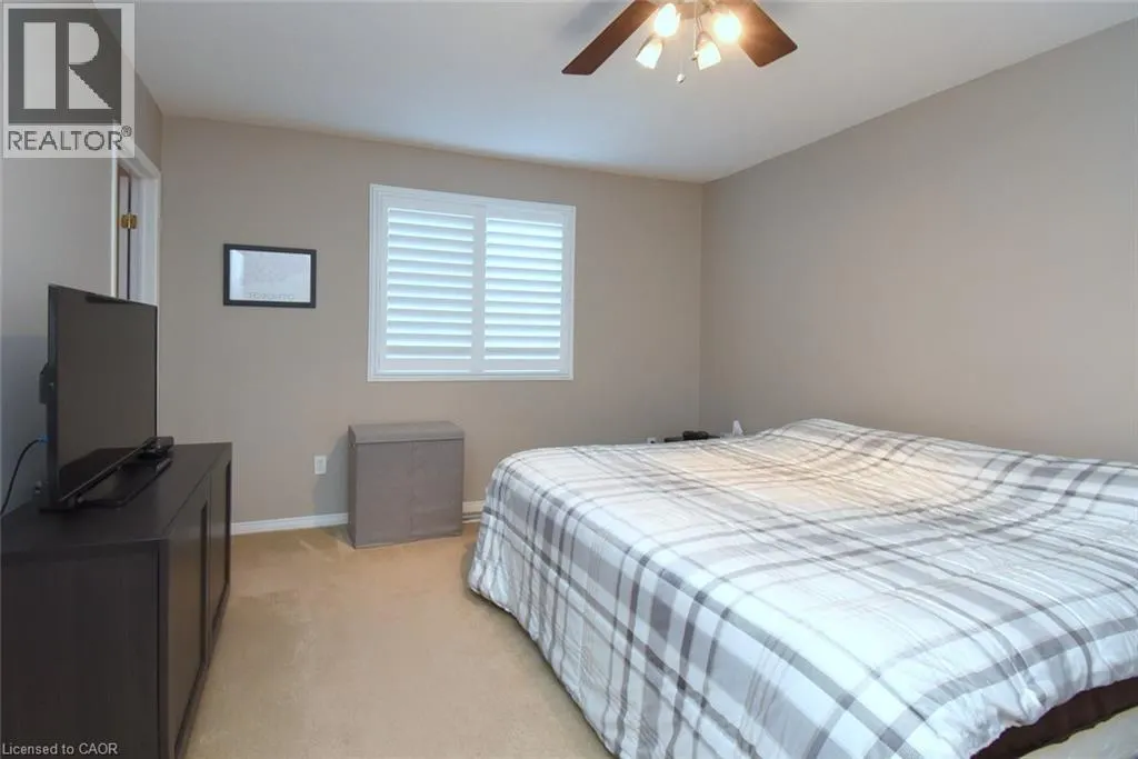 800 PARAMOUNT Drive Unit# 56 #56