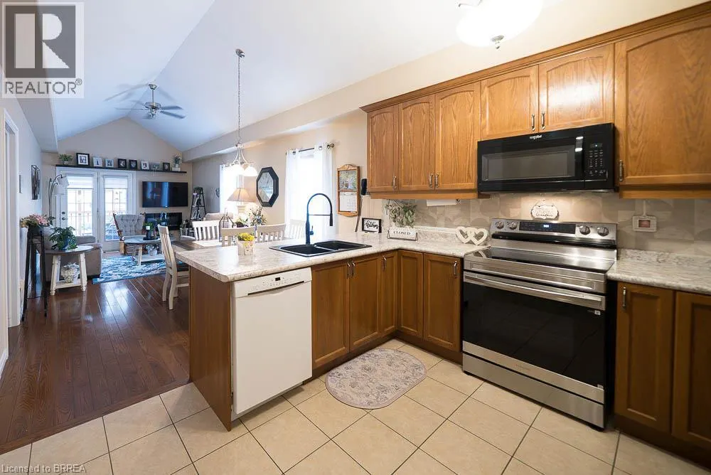 15 MILLCROFT Drive