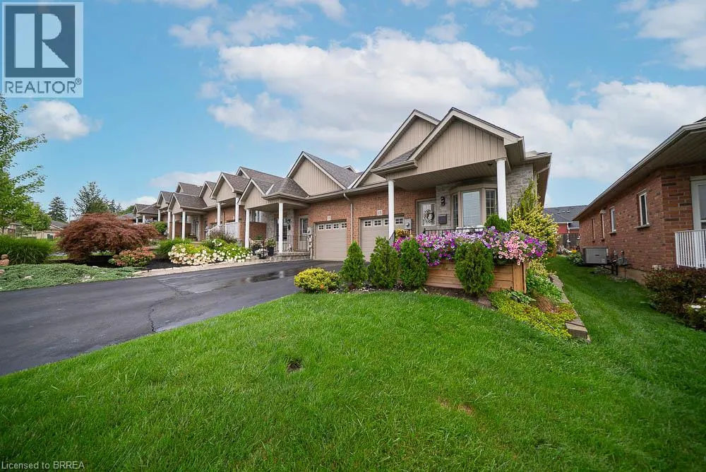 15 MILLCROFT Drive