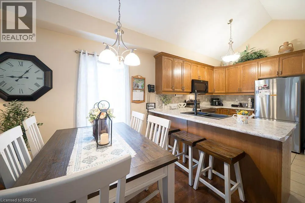 15 MILLCROFT Drive